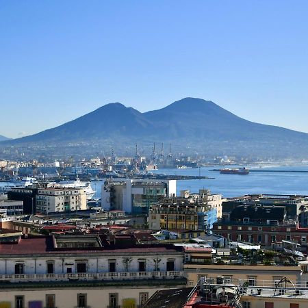 Centro Storico - Casa Con Wi-Fi E 4 Posti Letto In Via Dei Tribunali Apartment Naples Exterior photo
